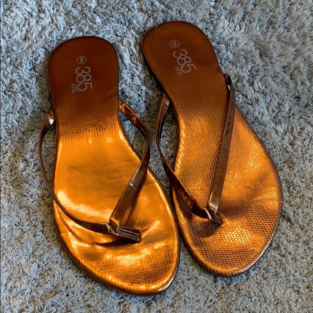Golden/Bronze flip flips size 9